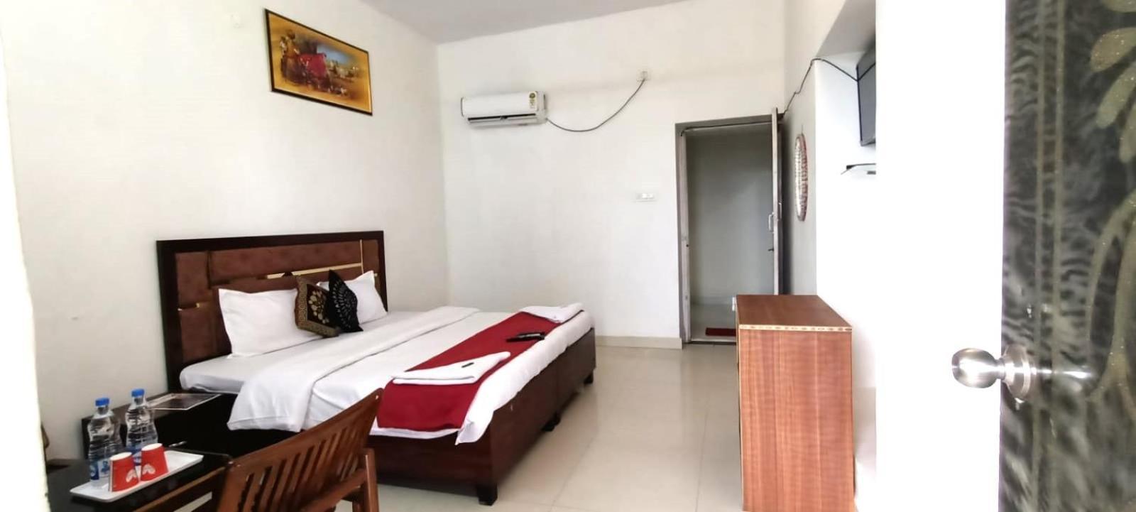 Zora Park Luxury Rooms Visakhapatnam Eksteriør bilde