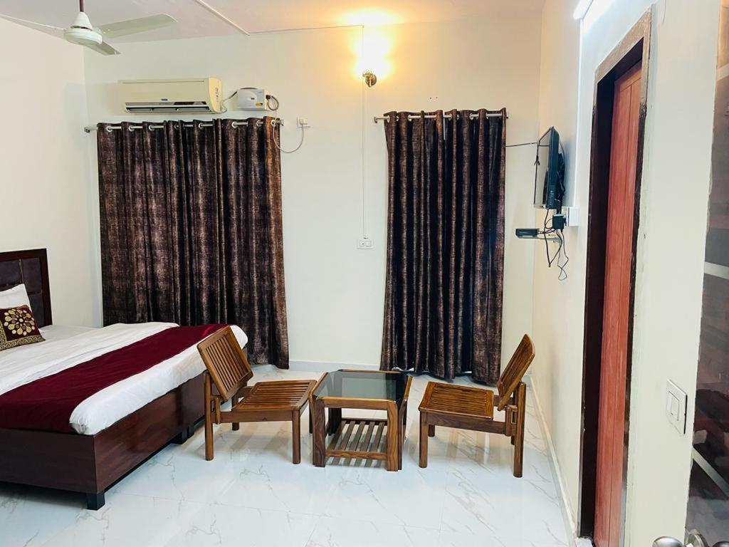 Zora Park Luxury Rooms Visakhapatnam Eksteriør bilde